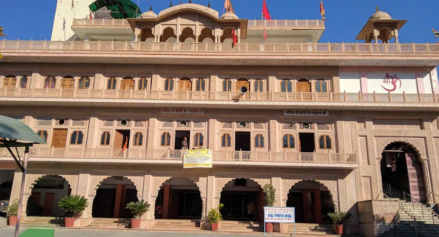 Khole Ke Hanuman Ji Temple